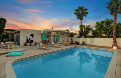 Mid-century homebuyers in Palm Springs